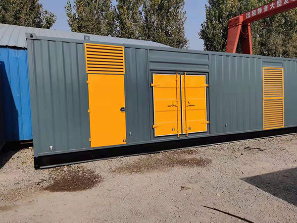 东英镇300kw 柴油发电机组用多大的空气开关？