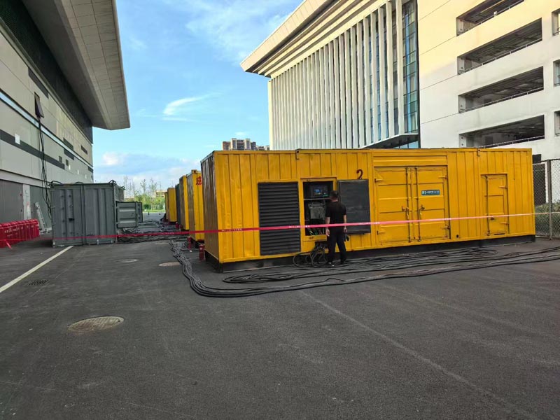 东英镇柴油发电机冬季保养注意事项?