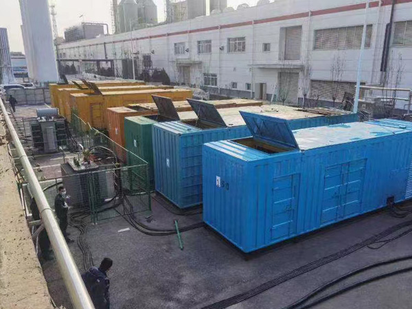 东英镇380V和690V电压的电缆线相同吗?