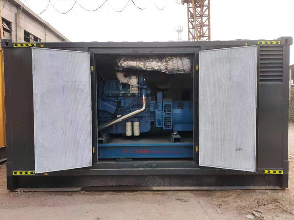 东英镇柴油发电机组的电瓶应该如何选择？